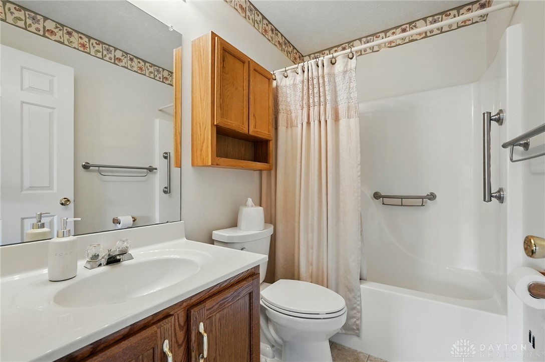 5555 Stone Path Drive, Middletown, Ohio image 15