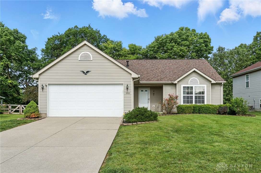 5555 Stone Path Drive, Middletown, Ohio image 1