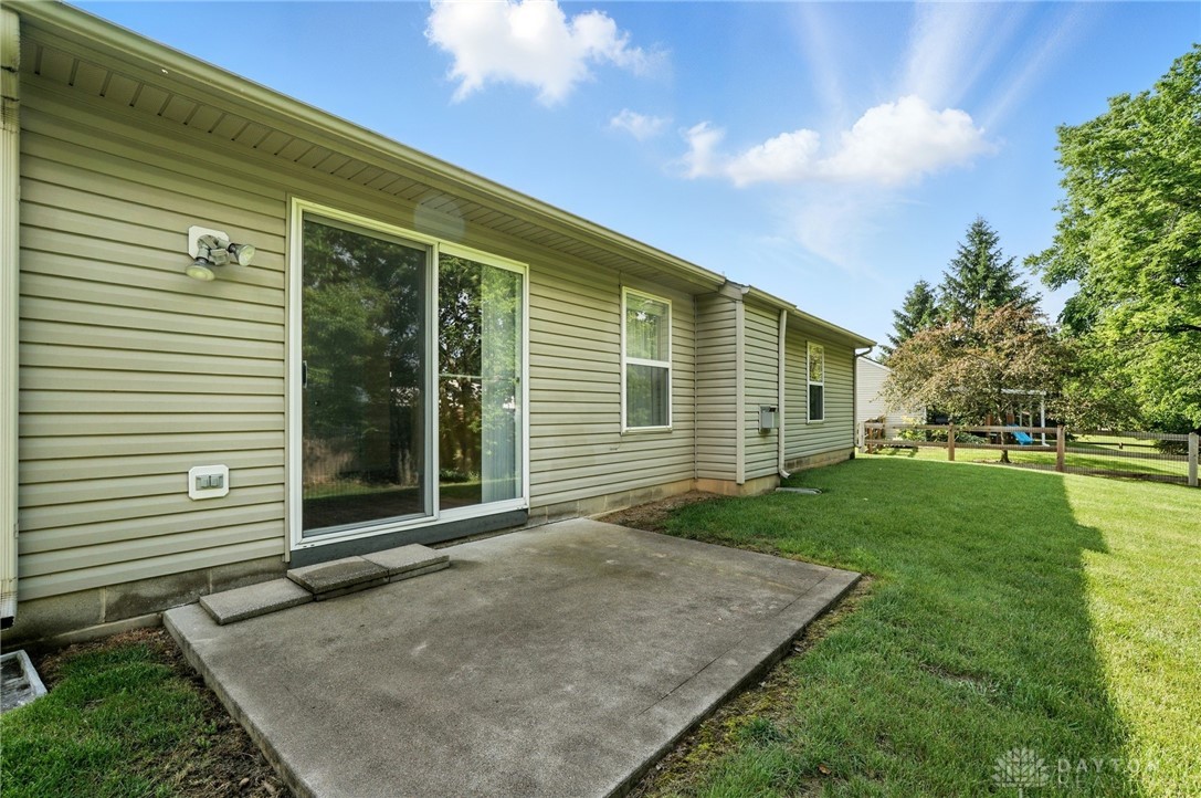 5555 Stone Path Drive, Middletown, Ohio image 25