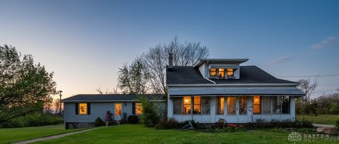 Photo of 9475 N Dixie Drive, Vandalia, OH 45414 (MLS # 956408)