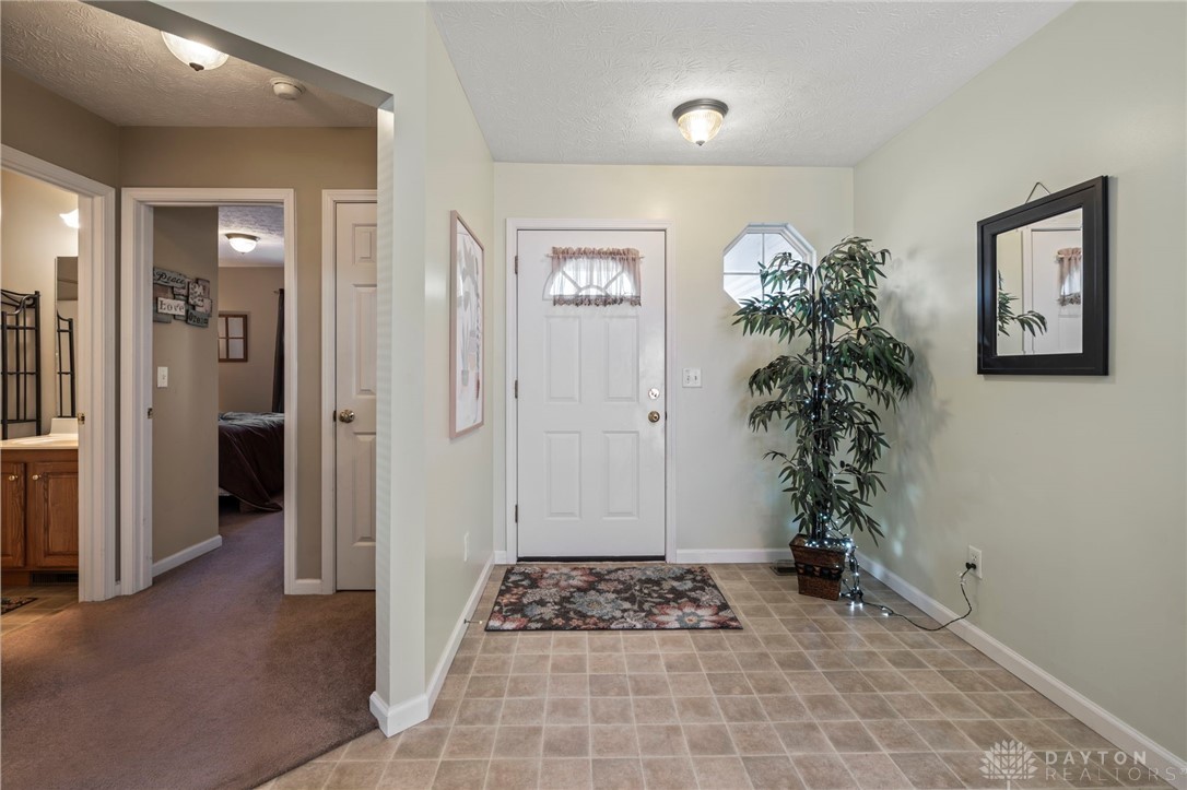 2680 Fieldbrook Court, Troy, Ohio image 6