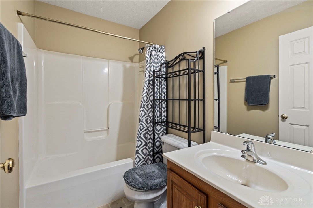 2680 Fieldbrook Court, Troy, Ohio image 27