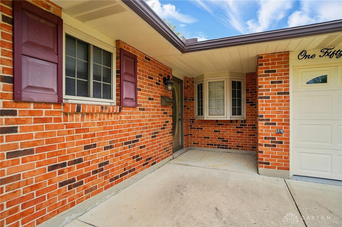154 Saundra Court, Beavercreek, Ohio image 10