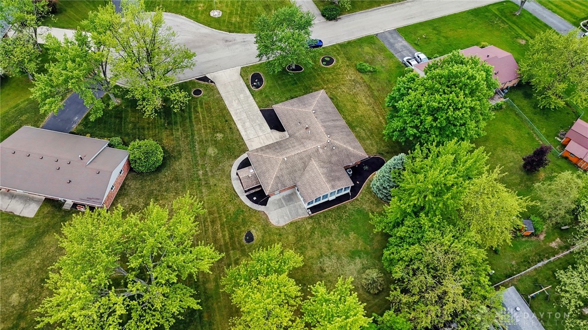 154 Saundra Court, Beavercreek, Ohio image 4