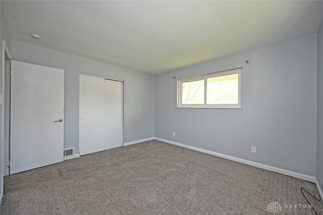 150 W Market Street, Springboro, Ohio image 18