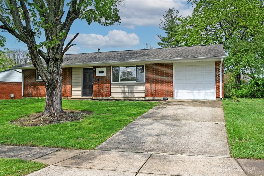 150 W Market Street, Springboro, Ohio image 1