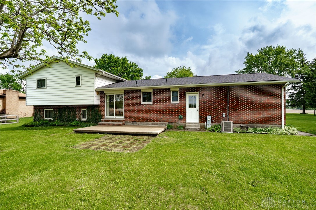 11237 Hemple Road, Farmersville, Ohio image 3