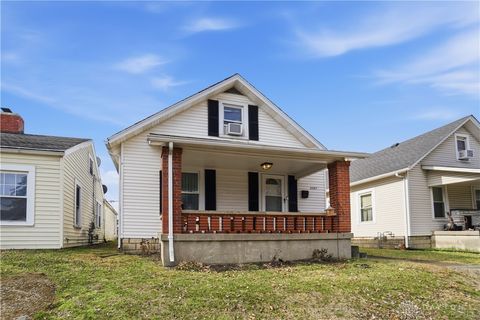 Photo of 2307 S Smithville Road, Dayton, OH 45420 (MLS # 952361)
