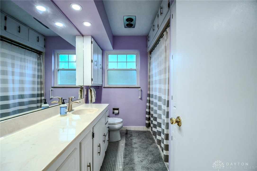 200 Maysfield Road, Oakwood, Ohio image 30