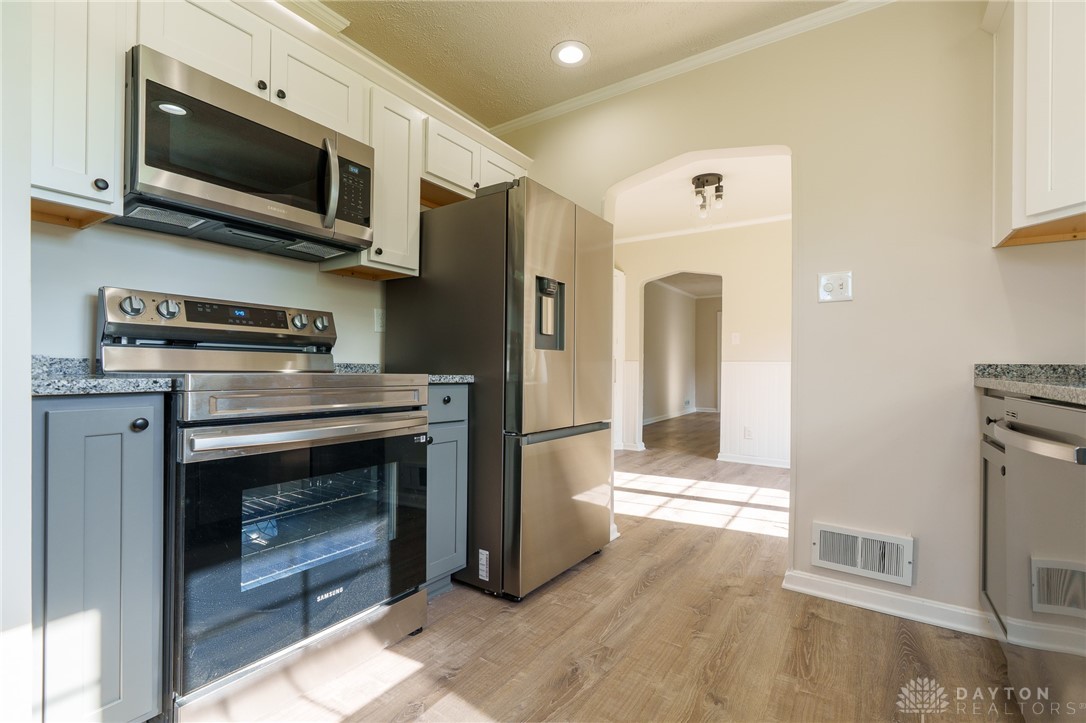 2182 La Grange Road, Beavercreek, Ohio image 21