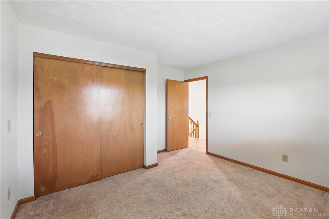 577 Autumn Creek Drive, Fairborn, Ohio image 27