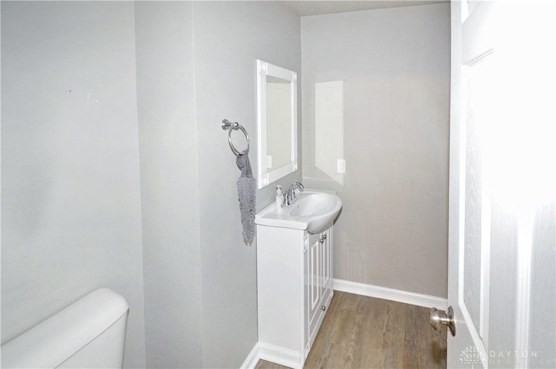1393 Oaktree Drive, Greenville, Ohio image 23