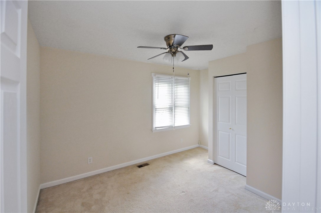 1393 Oaktree Drive, Greenville, Ohio image 14