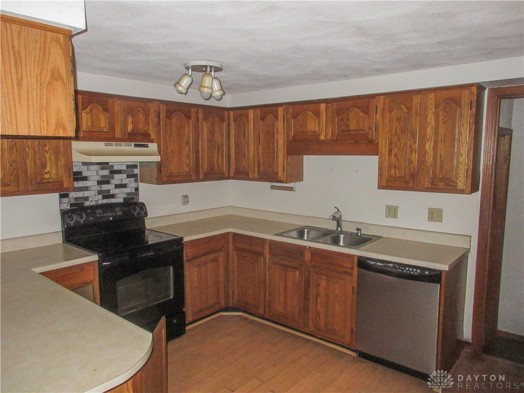 3594 Beanblossom Road, Greenville, Ohio image 6