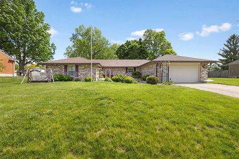 Homes For Sale - 6330 Rangeview Drive<br/> Clayton, OH 45415