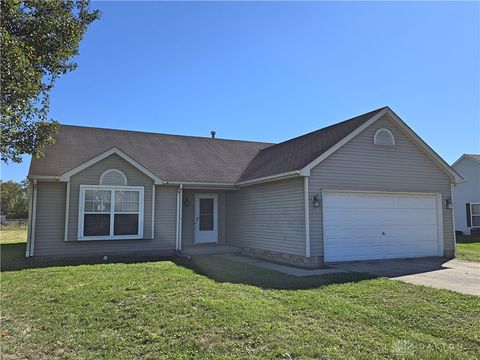 Photo of 7150 Country Walk Drive, Franklin, OH 45005 (MLS # 946776)