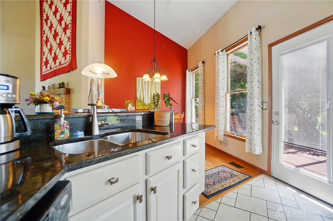 2731 Walnut Ridge Drive, Troy, Ohio image 21
