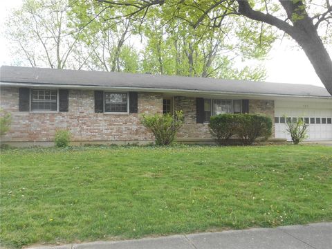Photo of 327 Reichard Drive, Vandalia, OH 45377 (MLS # 957709)