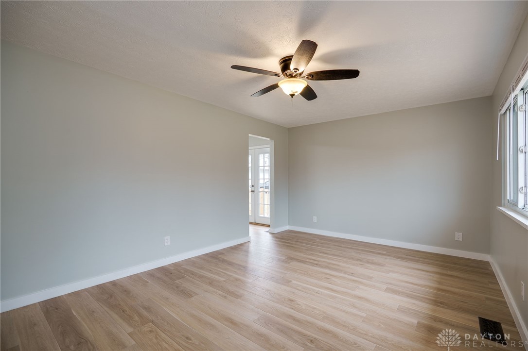 Beavercreek, Ohio 45434, United States, 3 Bedrooms Bedrooms, ,1 BathroomBathrooms,Residential,Pending,82853