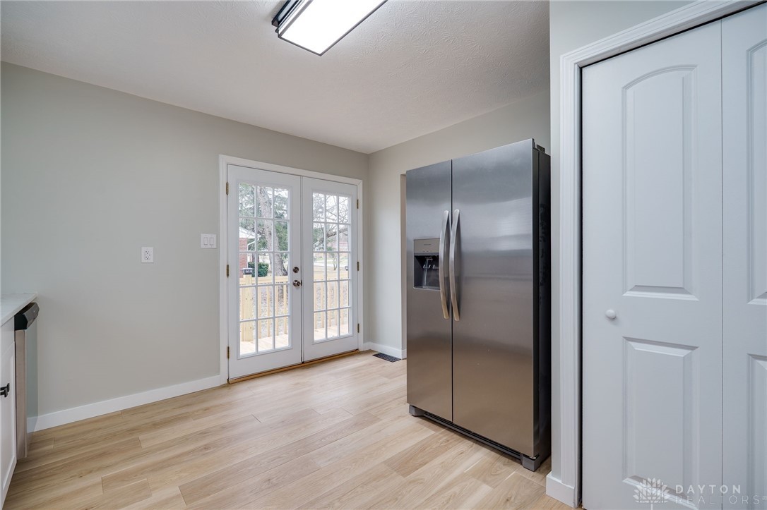 Beavercreek, Ohio 45434, United States, 3 Bedrooms Bedrooms, ,1 BathroomBathrooms,Residential,Pending,82853