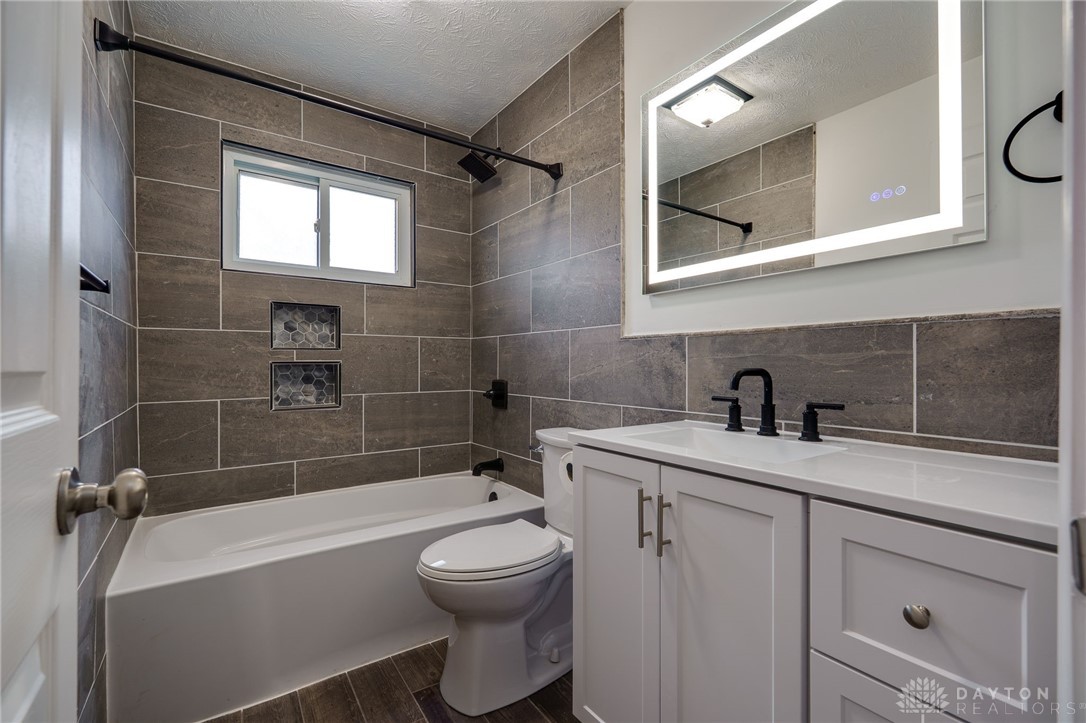 Beavercreek, Ohio 45434, United States, 3 Bedrooms Bedrooms, ,1 BathroomBathrooms,Residential,Pending,82853