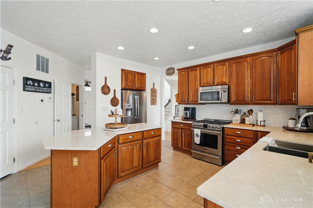 1296 Heather Renee Court, Miamisburg, Ohio image 12