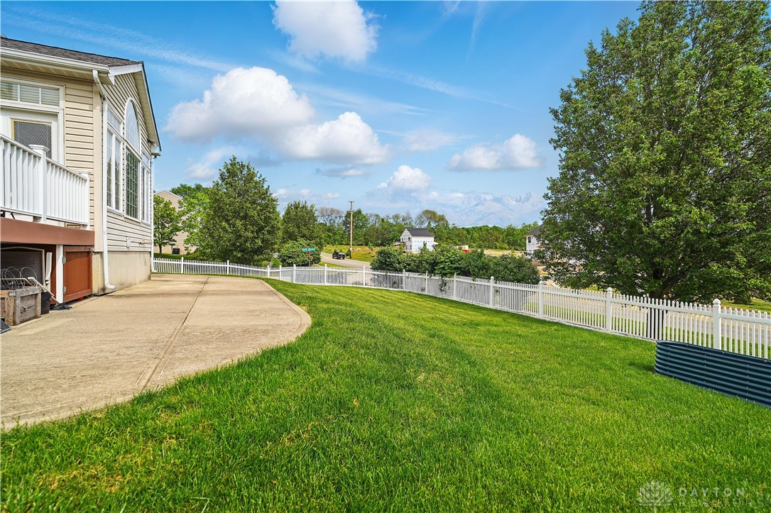 1296 Heather Renee Court, Miamisburg, Ohio image 47
