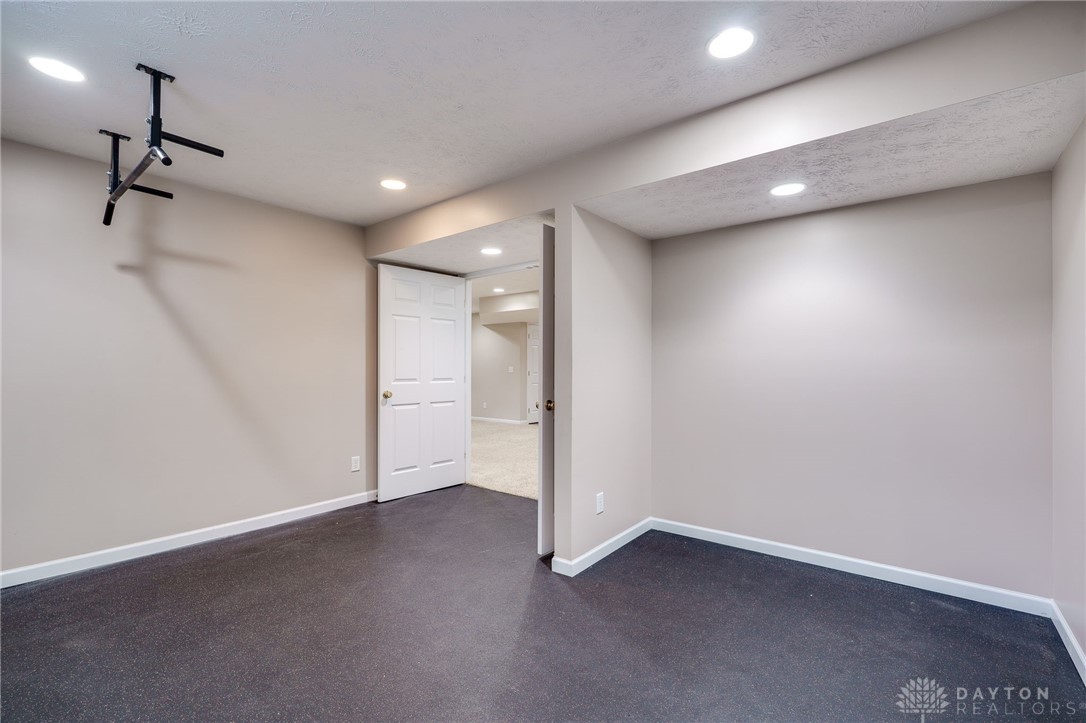 Beavercreek Twp, Ohio 45434, United States, 4 Bedrooms Bedrooms, ,4 BathroomsBathrooms,Residential,Active,175491