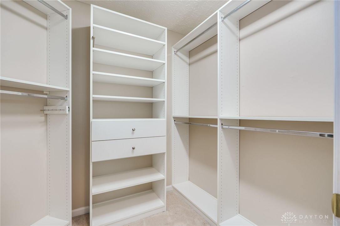 Beavercreek Twp, Ohio 45434, United States, 4 Bedrooms Bedrooms, ,4 BathroomsBathrooms,Residential,Active,175491