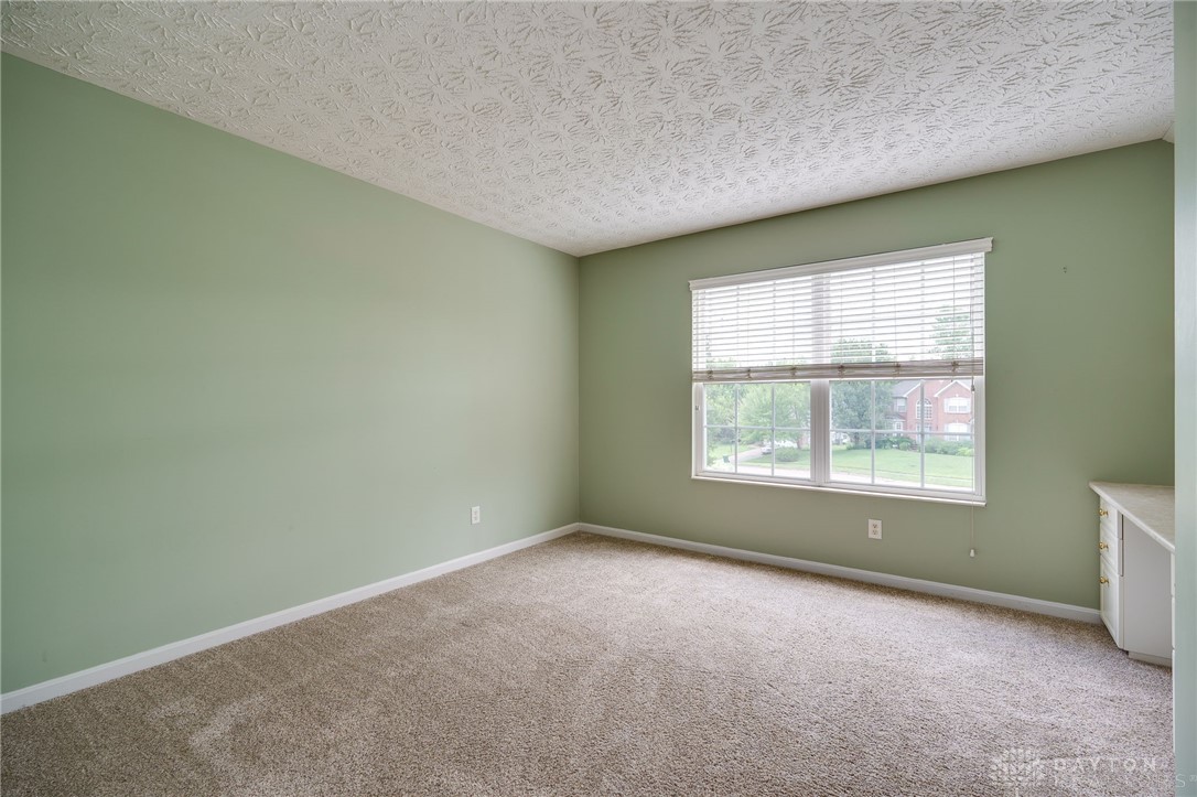 Beavercreek Twp, Ohio 45434, United States, 4 Bedrooms Bedrooms, ,4 BathroomsBathrooms,Residential,Active,175491