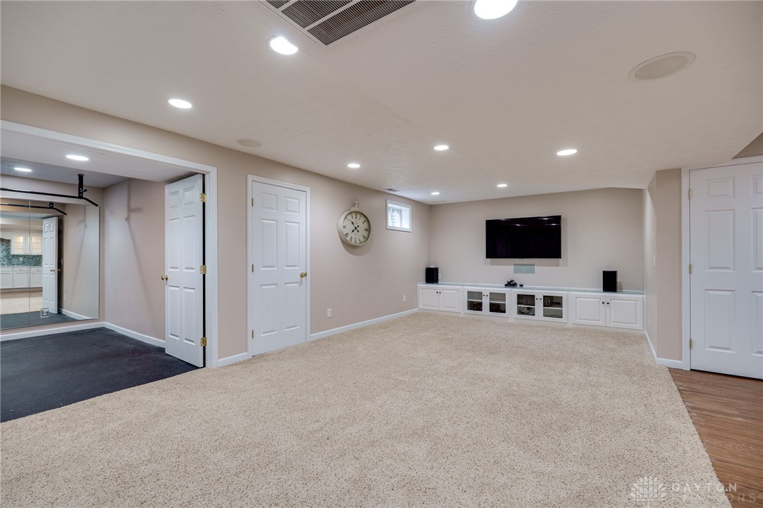 Beavercreek Twp, Ohio 45434, United States, 4 Bedrooms Bedrooms, ,4 BathroomsBathrooms,Residential,Active,175491