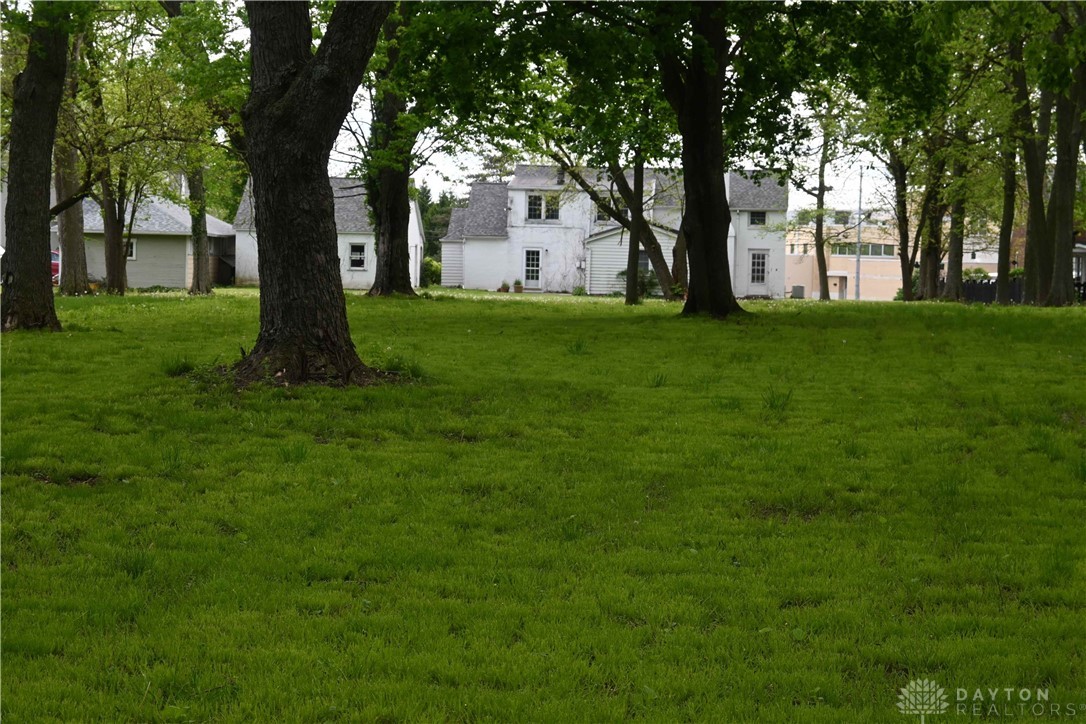 465 W Staunton Road, Troy, Ohio image 6