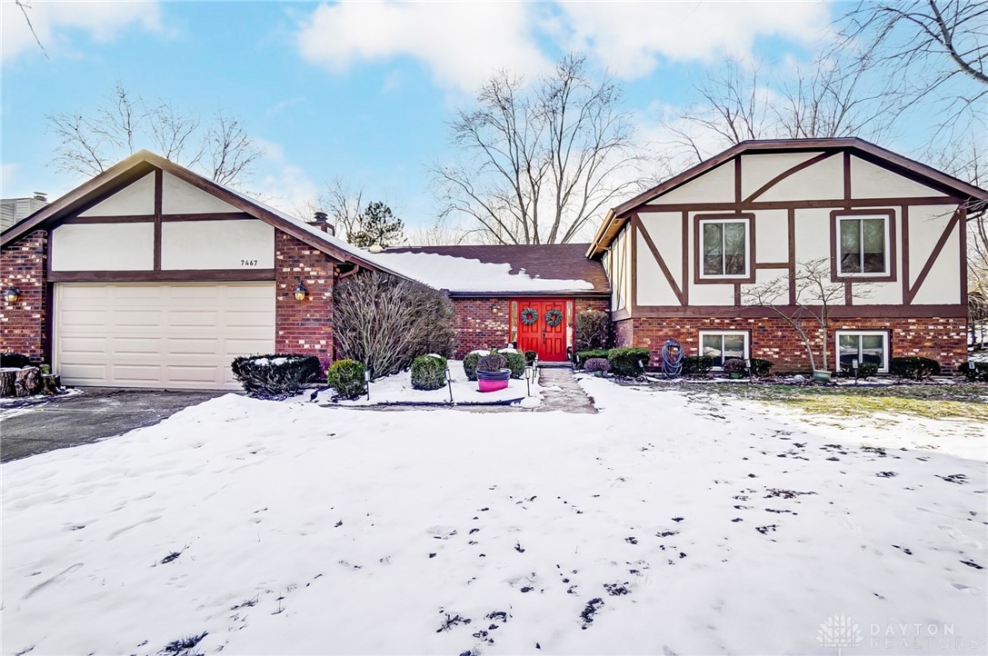 7467 Elru Drive, Dayton, Ohio image 1