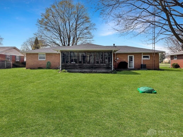 551 N Jefferson Avenue, Urbana, Ohio image 6
