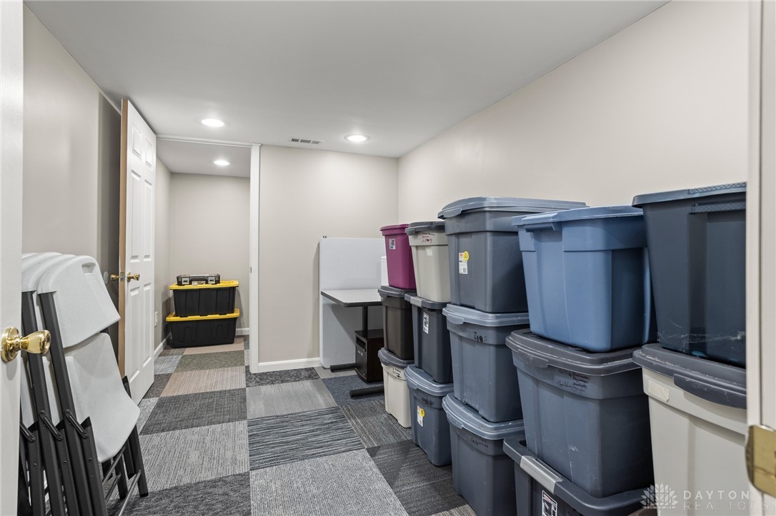 Troy, Ohio 45373, United States, 3 Bedrooms Bedrooms, ,3 BathroomsBathrooms,Residential,Active,178589