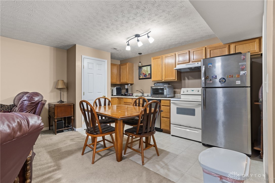 Troy, Ohio 45373, United States, 3 Bedrooms Bedrooms, ,3 BathroomsBathrooms,Residential,Active,178589