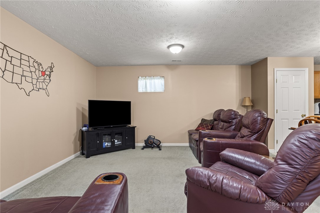 Troy, Ohio 45373, United States, 3 Bedrooms Bedrooms, ,3 BathroomsBathrooms,Residential,Active,178589