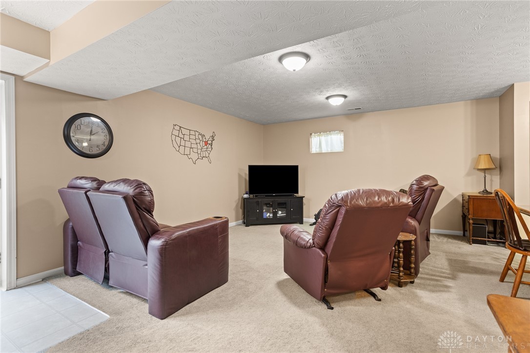 Troy, Ohio 45373, United States, 3 Bedrooms Bedrooms, ,3 BathroomsBathrooms,Residential,Active,178589