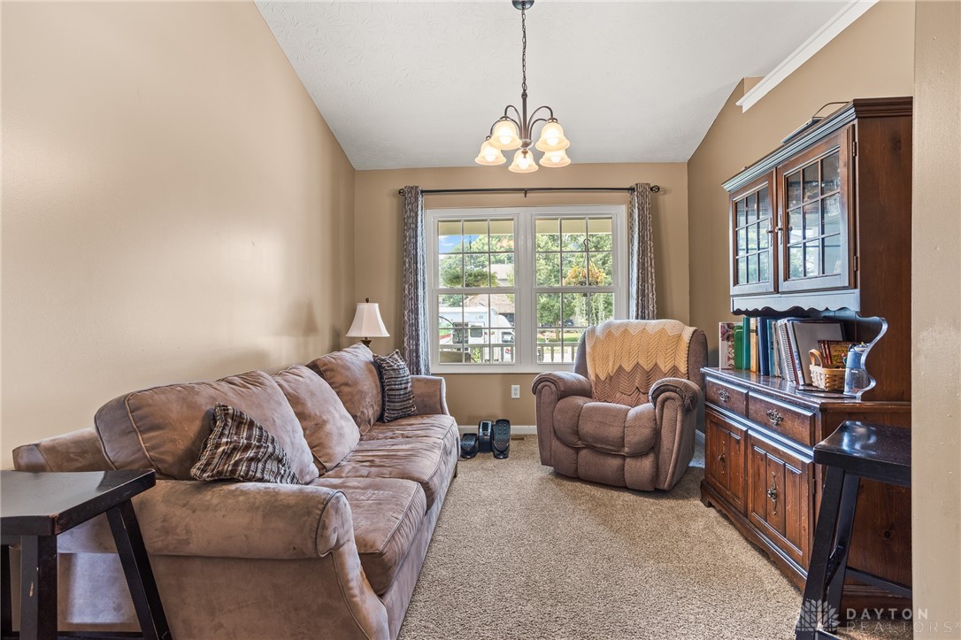 Troy, Ohio 45373, United States, 3 Bedrooms Bedrooms, ,3 BathroomsBathrooms,Residential,Active,178589