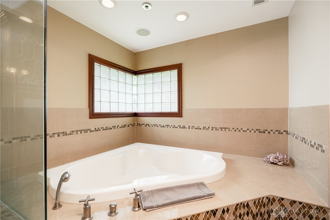2201 Annandale Place, Xenia, Ohio image 35