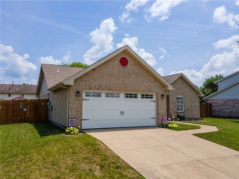 Photo of 8808 Deer Chase Drive, Huber Heights, OH 45424 (MLS # 964425)
