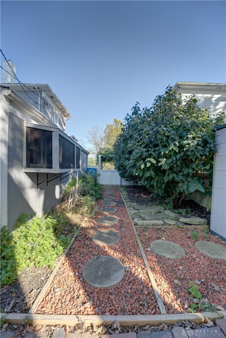 316 N Broadway Street