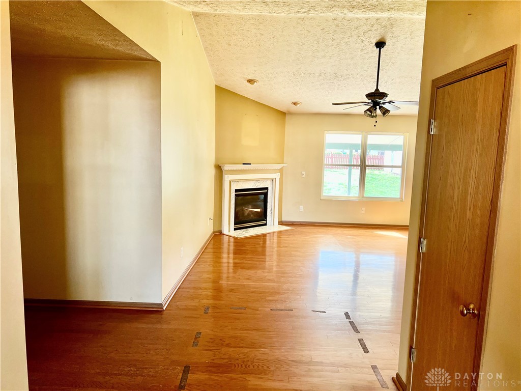 511 Thompson Drive, Fairborn, Ohio image 6