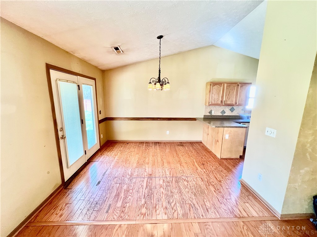 511 Thompson Drive, Fairborn, Ohio image 14