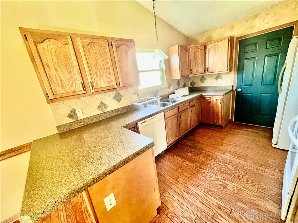 511 Thompson Drive, Fairborn, Ohio image 16