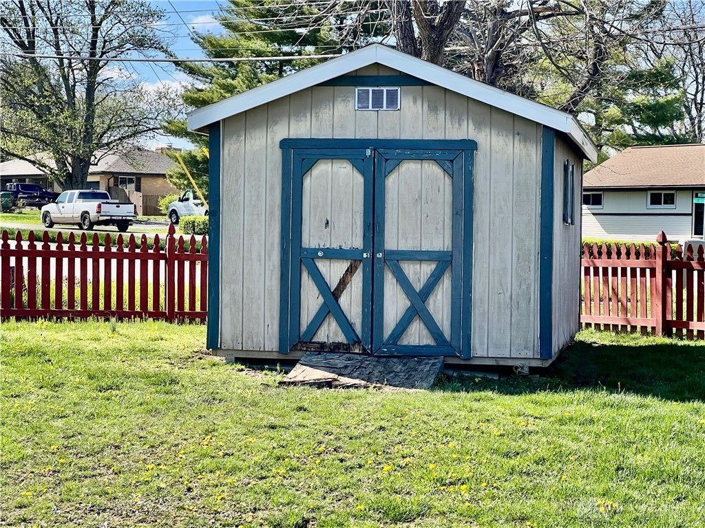 511 Thompson Drive, Fairborn, Ohio image 34