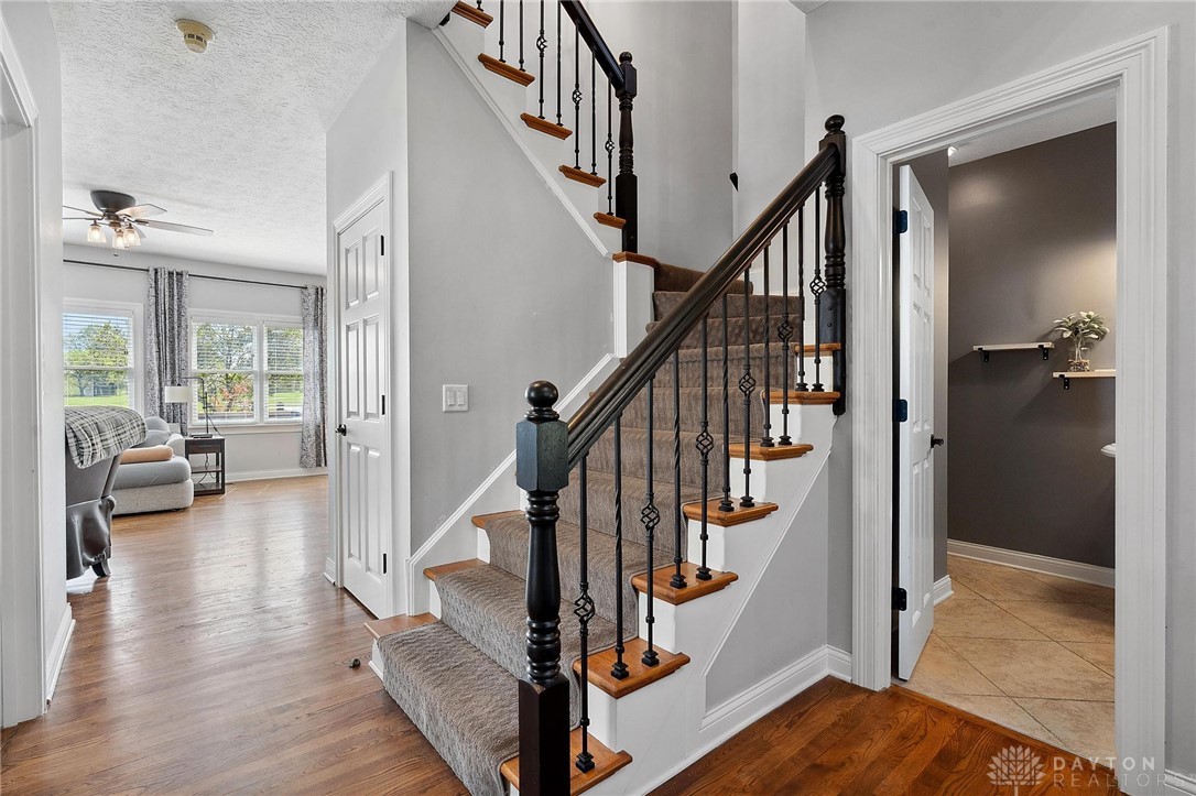320 Heatherwoode Circle, Springboro, Ohio image 40
