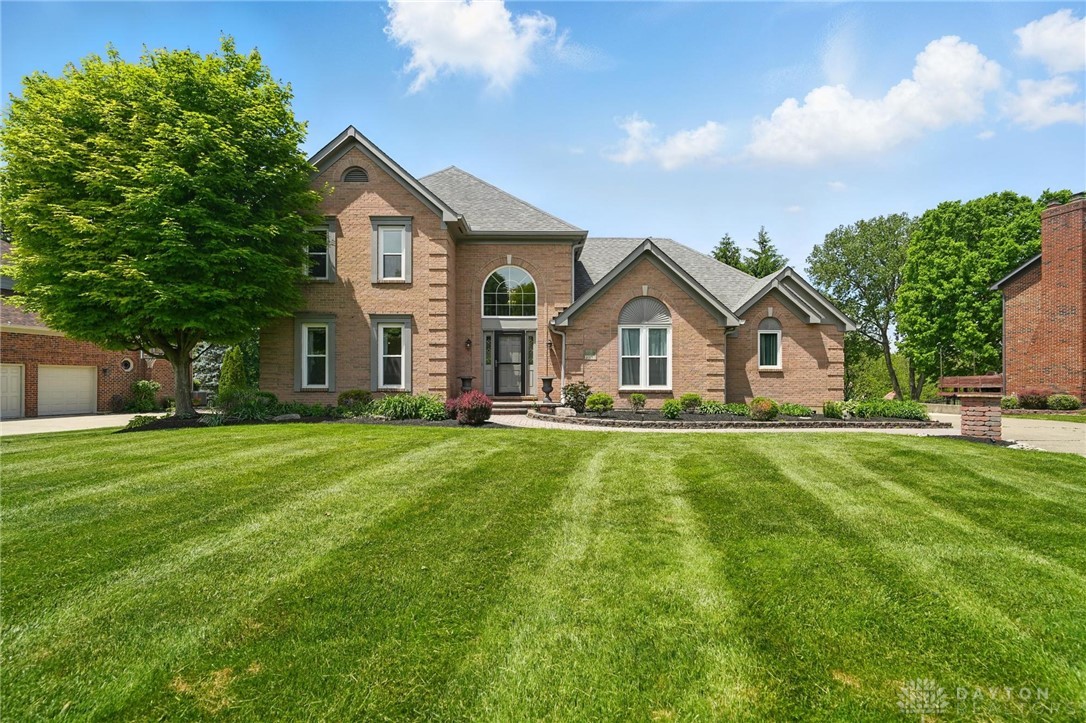 1033 Country Creek Drive, Lebanon, Ohio image 1