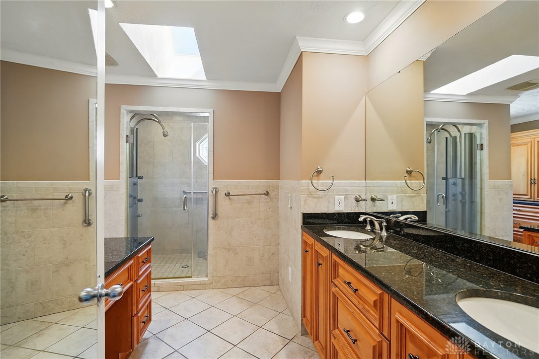 1033 Country Creek Drive, Lebanon, Ohio image 25