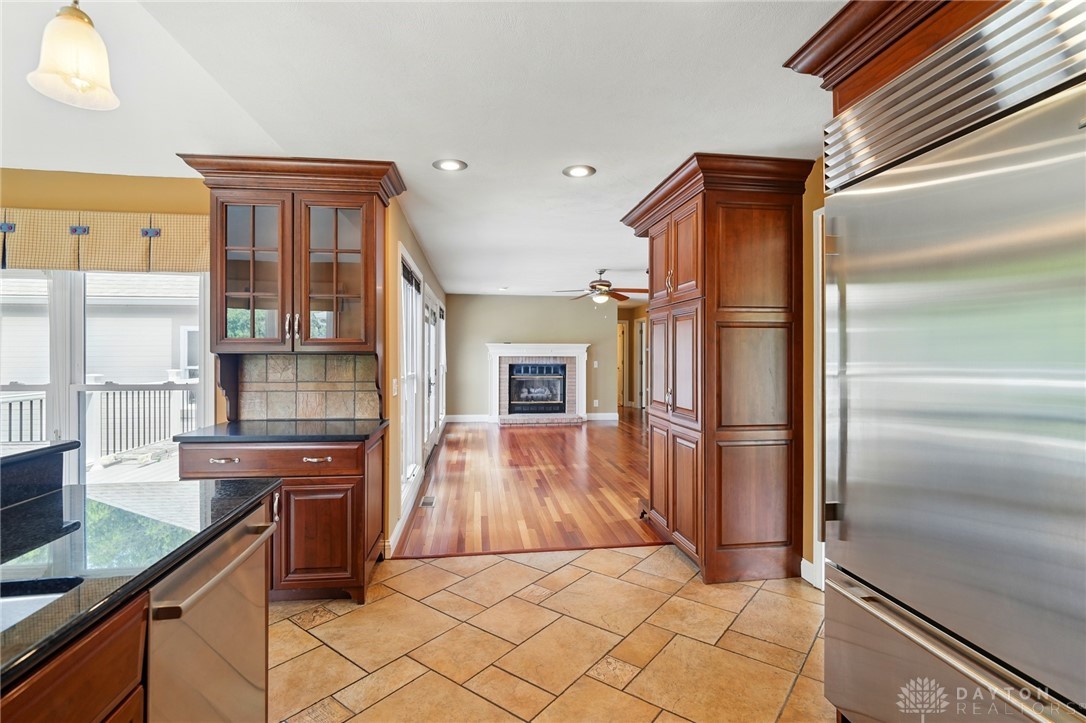 1033 Country Creek Drive, Lebanon, Ohio image 13